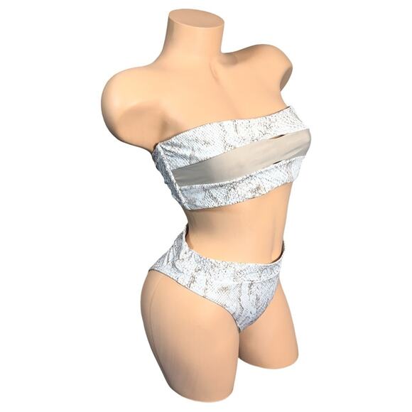 PilyQ Color Block Bandeau (D) and High Waist Cheeky Bikini Bottom (M) in Cobra - Picture 12 of 16